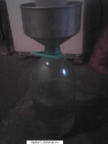 Filtrare plamada - De filtrat filtreaza perfect, zeama e limpede - Distilarea