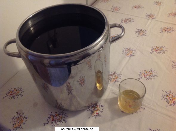 Plamezi hibride - Si aici e alt whisky facut cu aceleasi aschii - Bauturi distilate