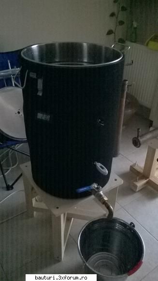 Recipient plamadire 70 l - Pe lateral am pus doua termometre, unul sus si - Handmade
